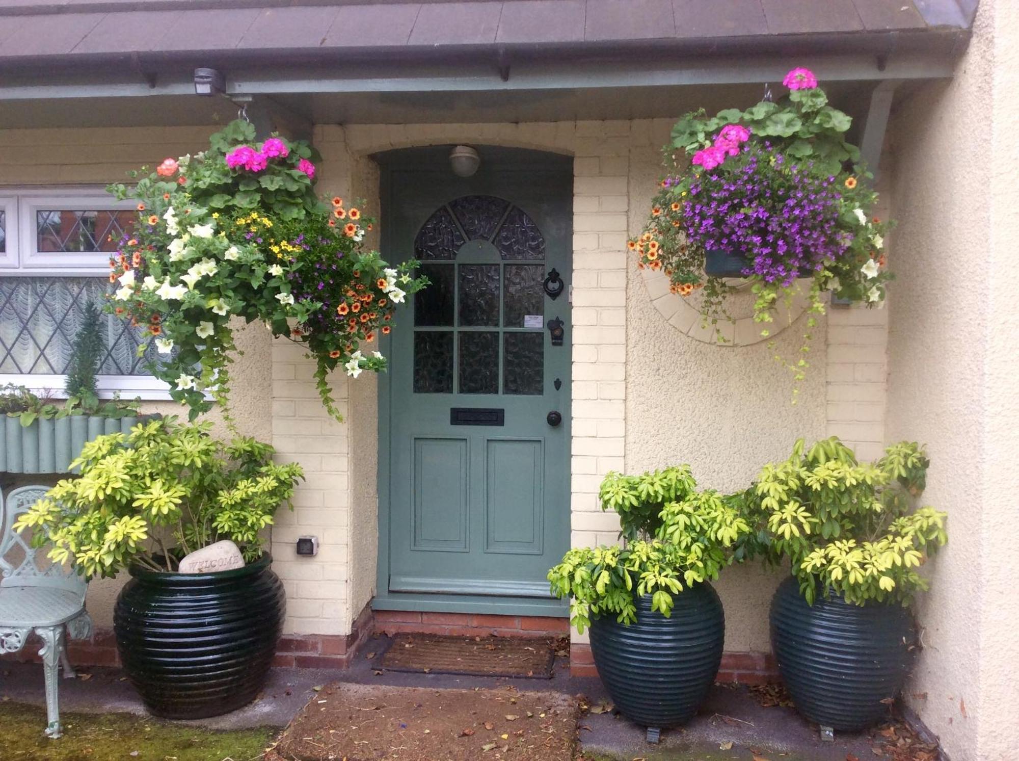 Mere Cottage B & B Alsager Esterno foto
